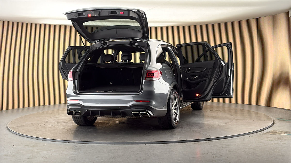 More views of Mercedes-Benz GLC