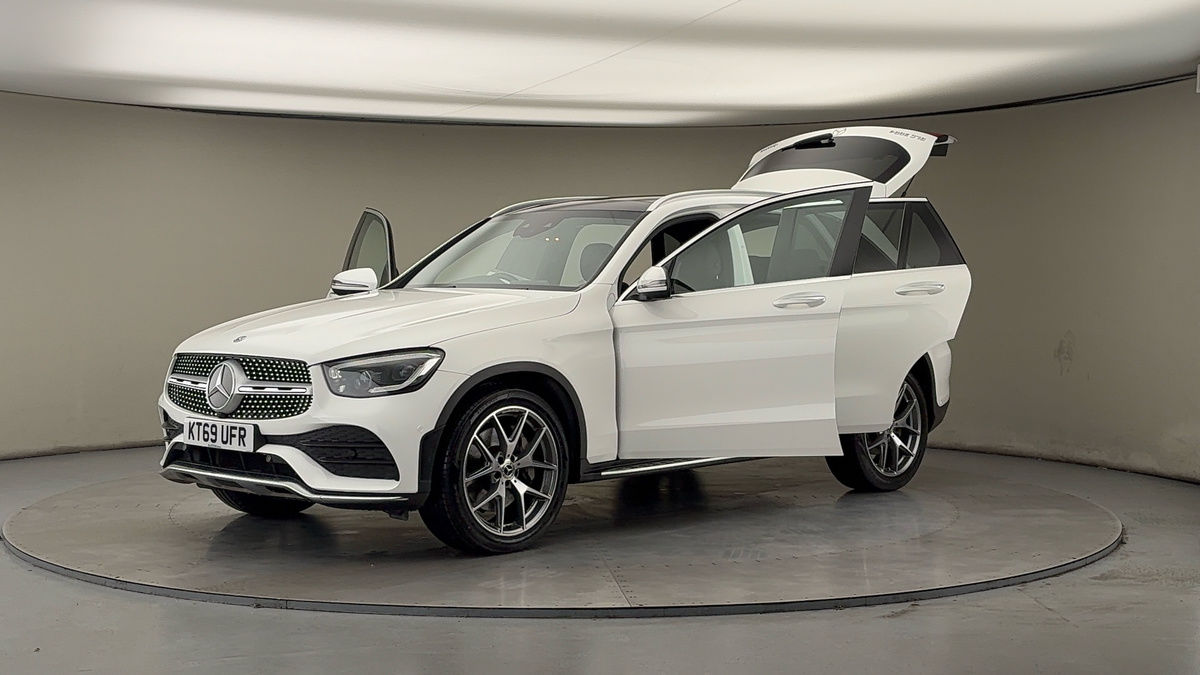 Mercedes-Benz GLC Image 22