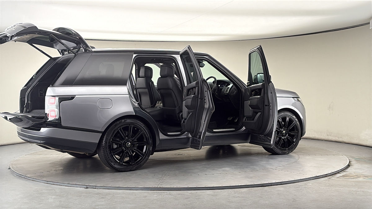 More views of Land Rover Range Rover