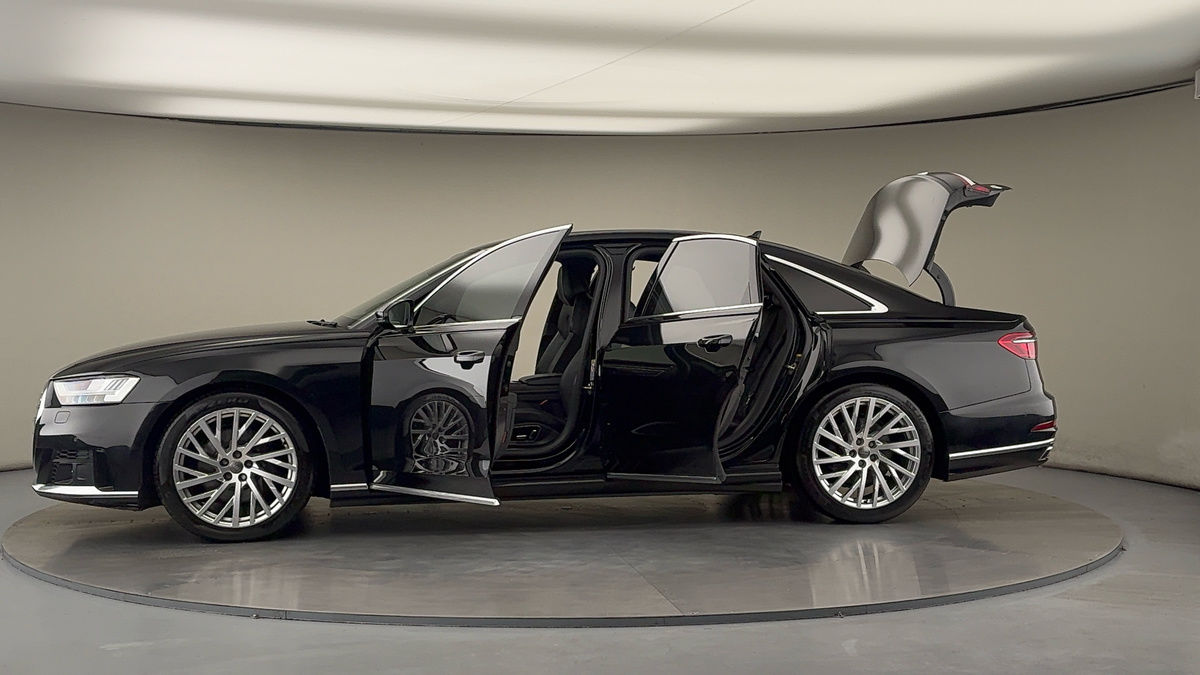 More views of Audi A8