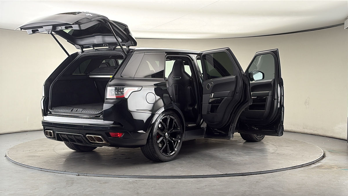 More views of Land Rover Range Rover Sport