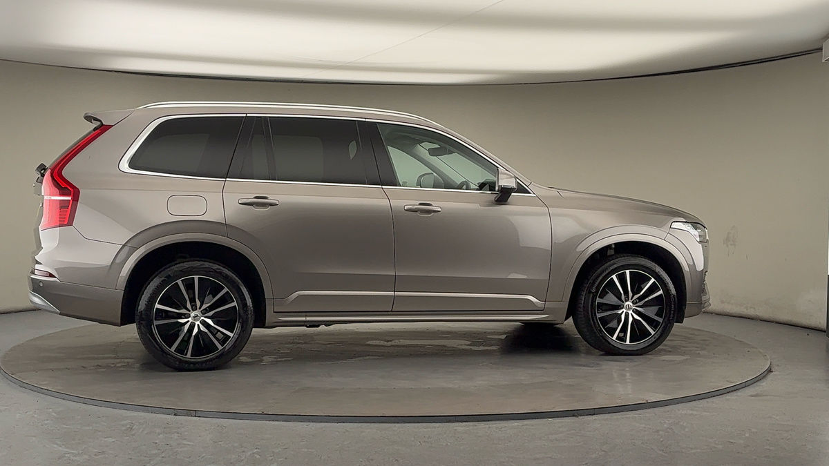 More views of Volvo XC90