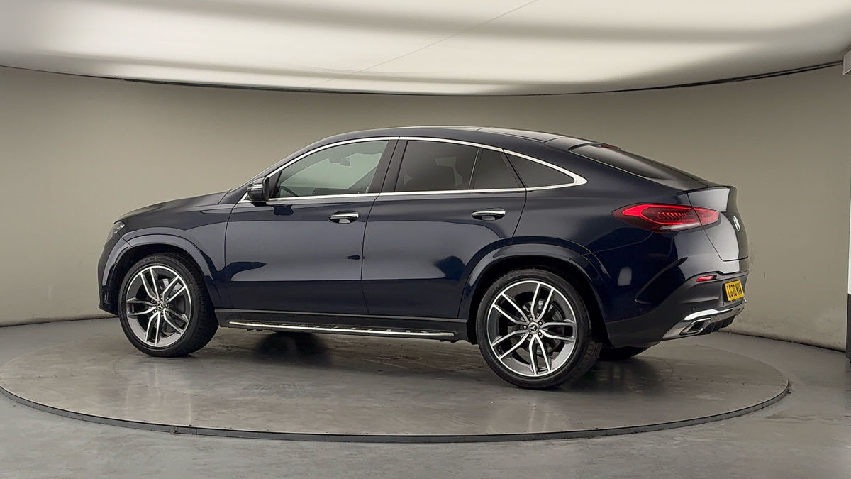 More views of Mercedes-Benz GLE