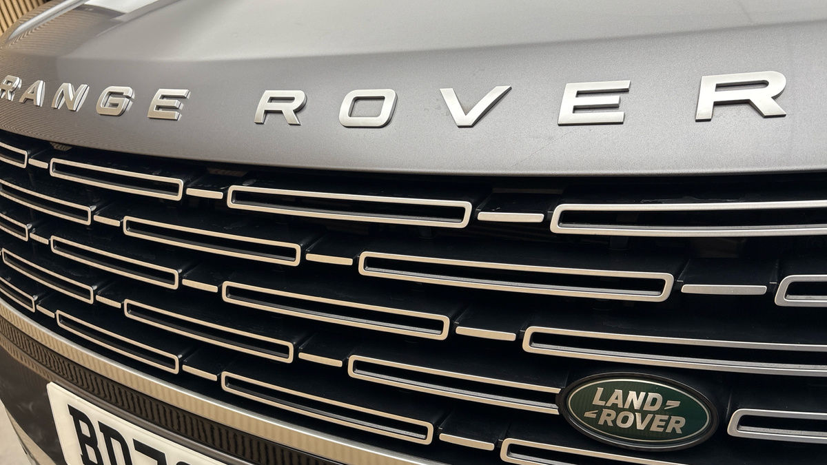 Land Rover Range Rover Image 24
