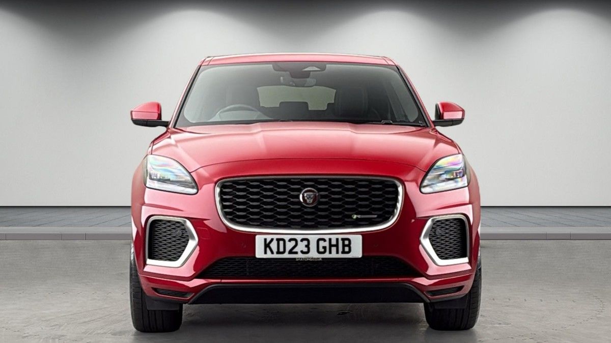 Jaguar E-PACE Image 3