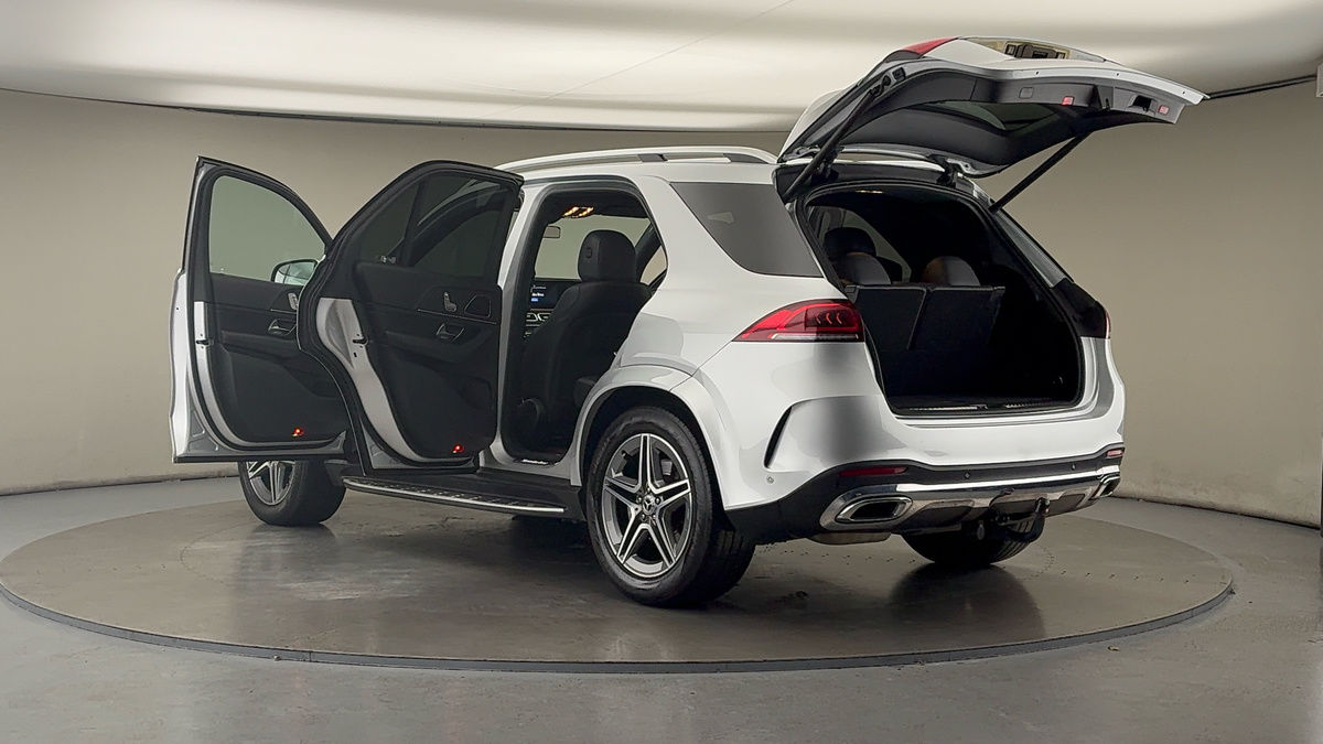 More views of Mercedes-Benz GLE