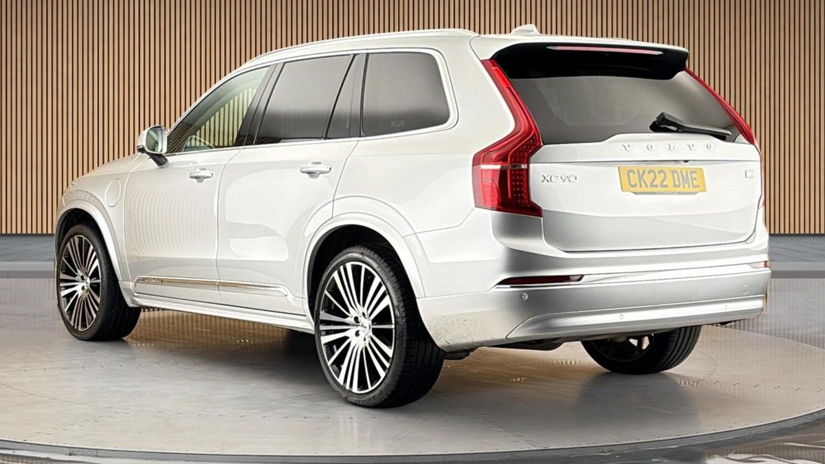 Volvo XC90 Image 2