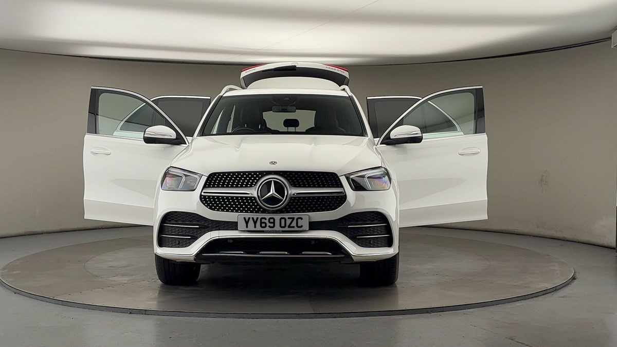 More views of Mercedes-Benz GLE