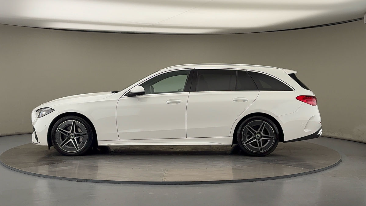 Mercedes-Benz C Class Image 15