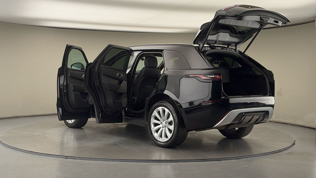 More views of Land Rover Range Rover Velar