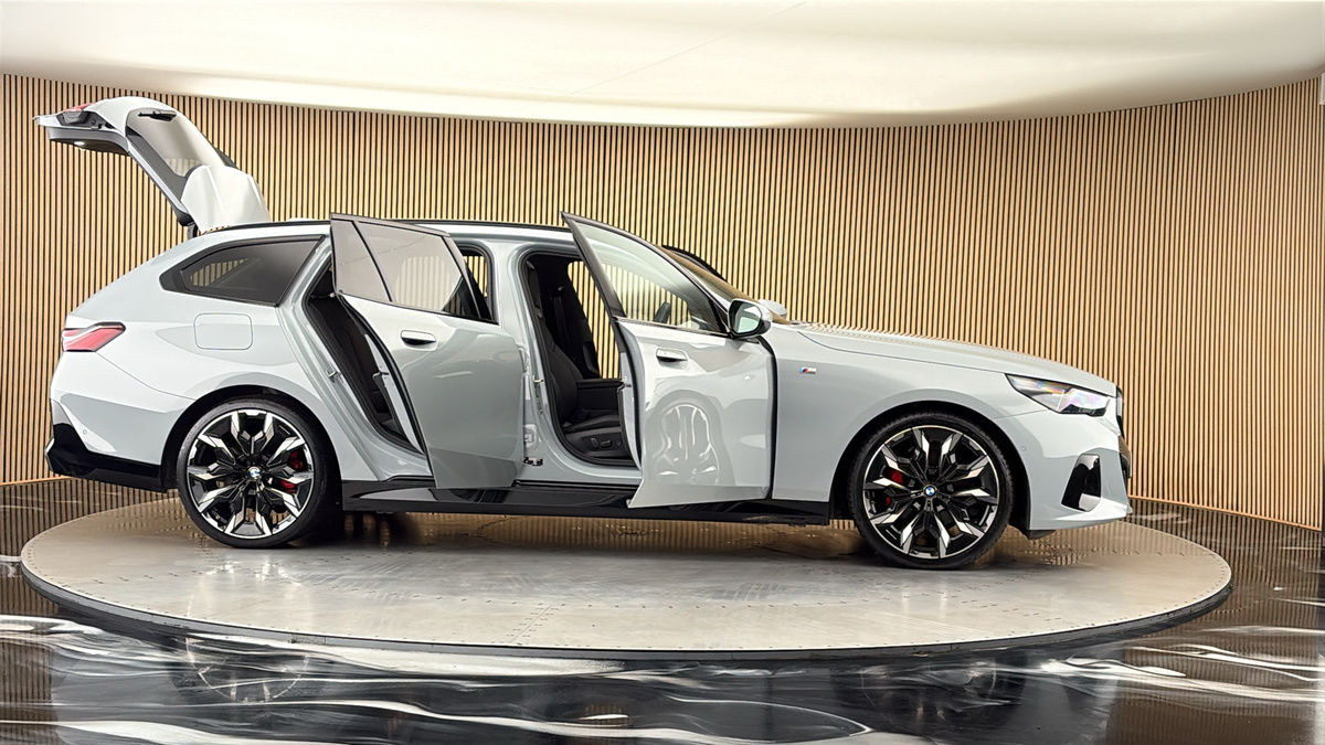 More views of BMW 5 Series