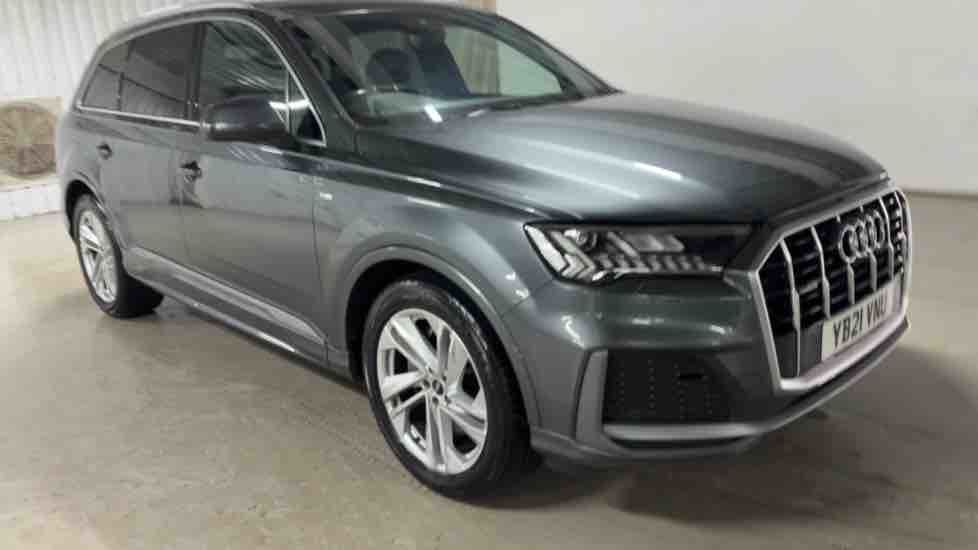 More views of Audi Q7