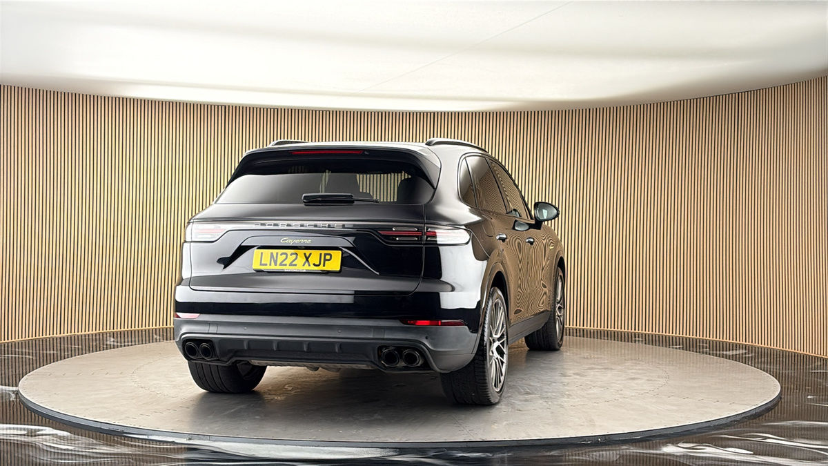 More views of Porsche Cayenne