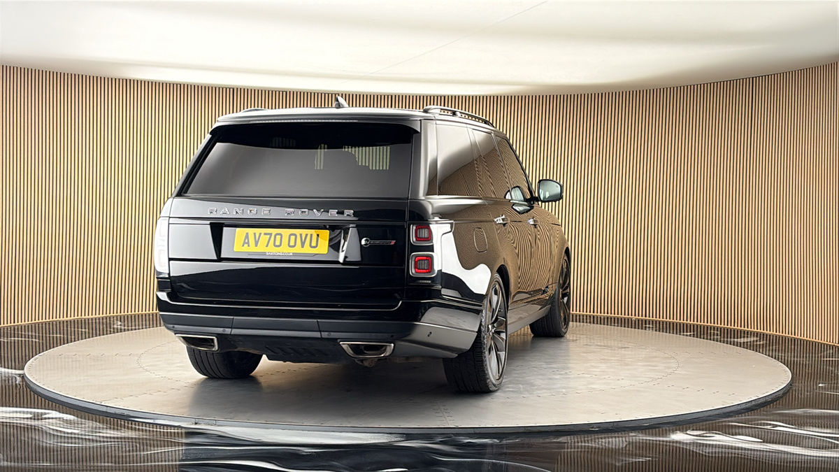 More views of Land Rover Range Rover