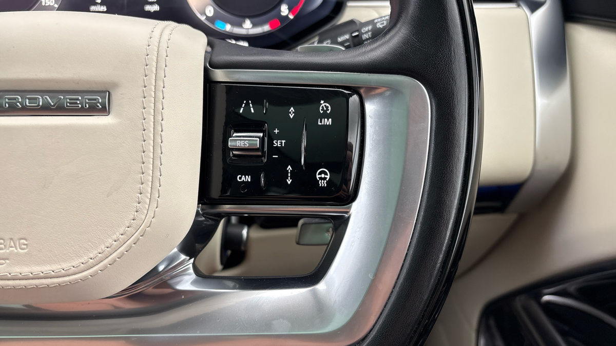 Land Rover Range Rover Image 14
