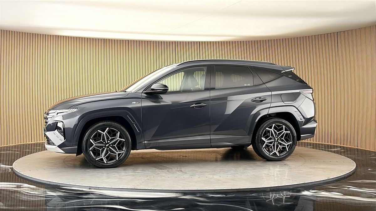 More views of Hyundai TUCSON