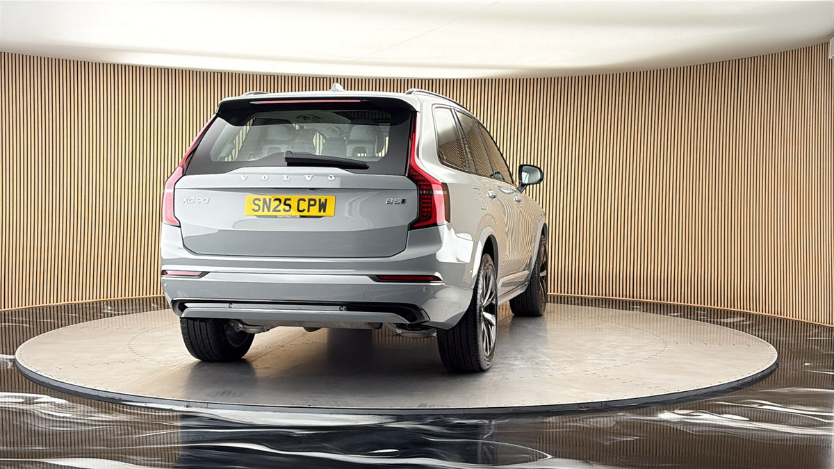 More views of Volvo XC90