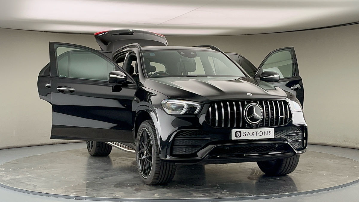 More views of Mercedes-Benz GLE