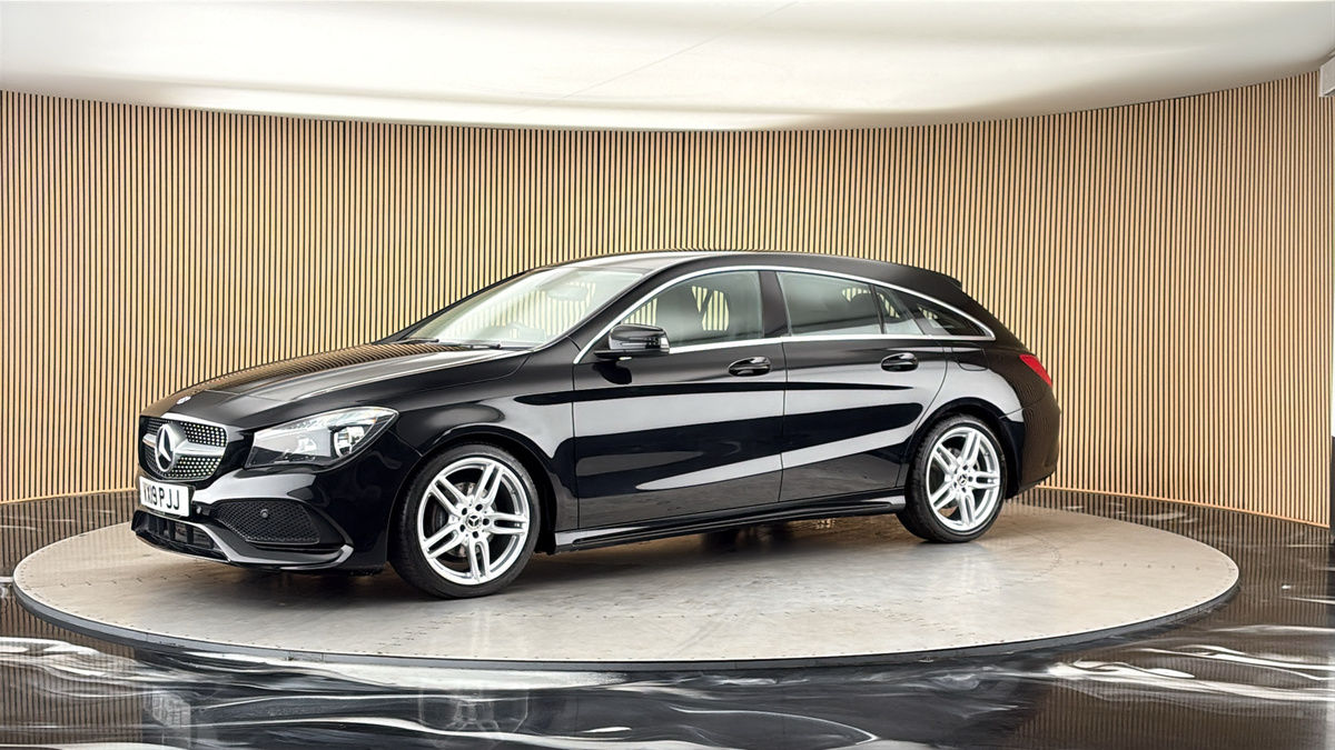 More views of Mercedes-Benz CLA