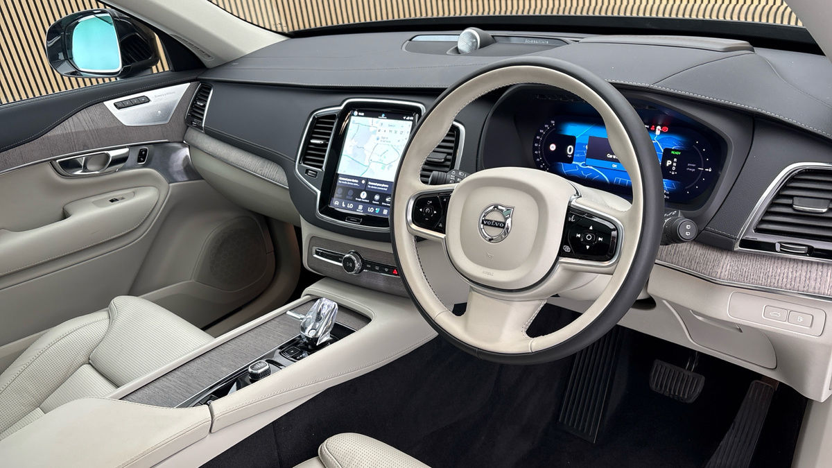 Volvo XC90 Image 5