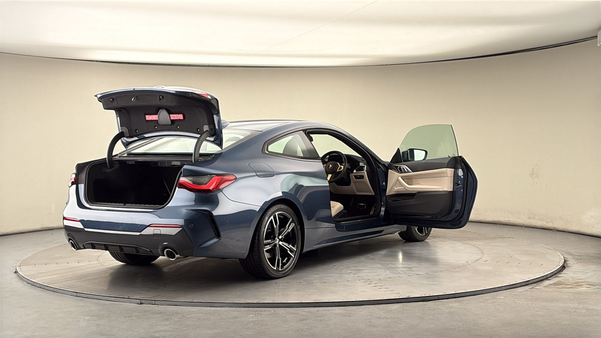 More views of BMW 4 Series