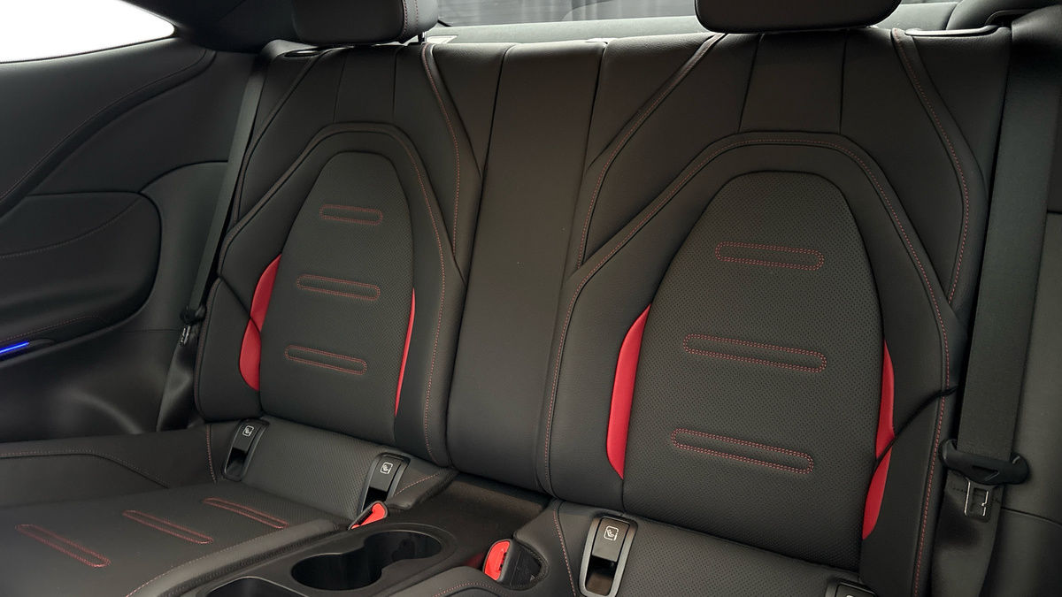 Mercedes-Benz CLE Image 8