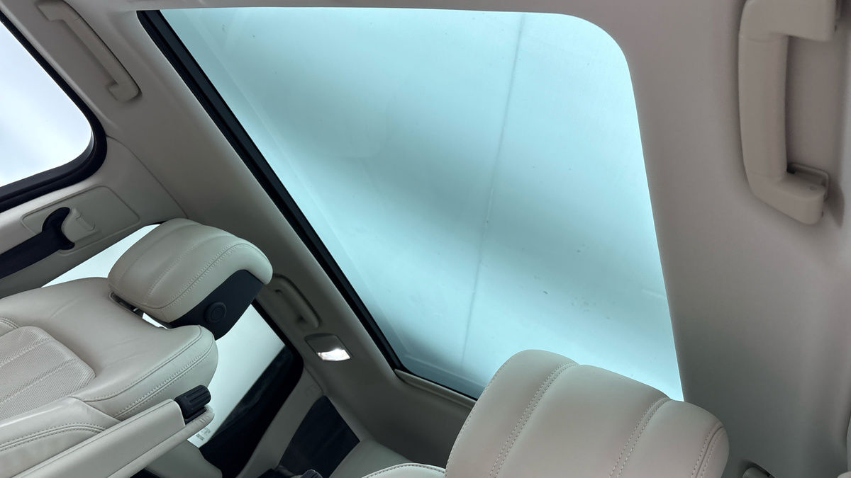 Land Rover Range Rover Sport Image 6