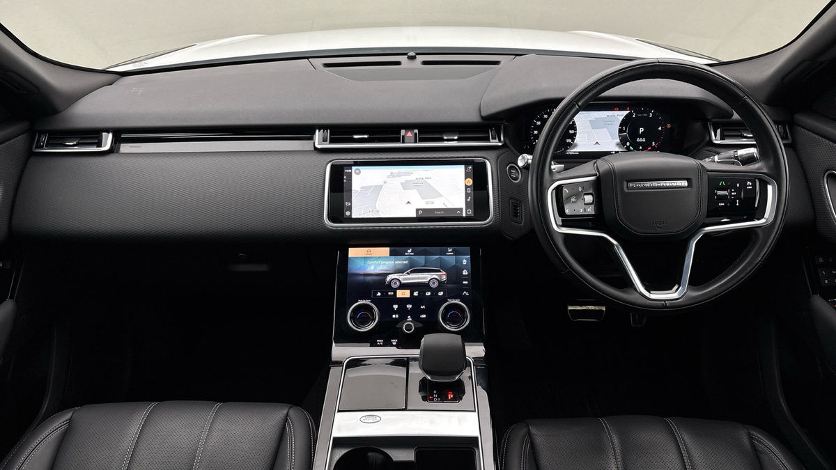 Land Rover Range Rover Velar Image 12