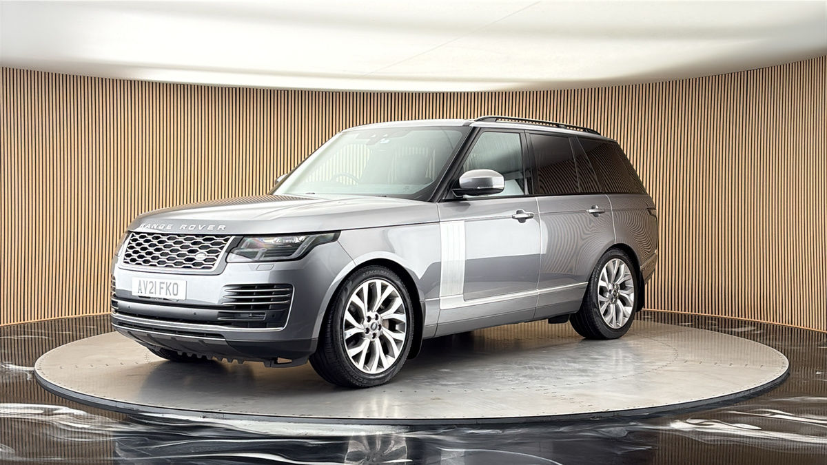 More views of Land Rover Range Rover