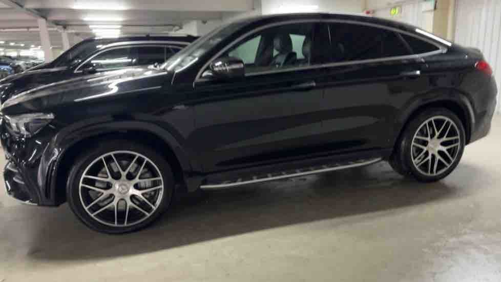 More views of Mercedes-Benz GLE
