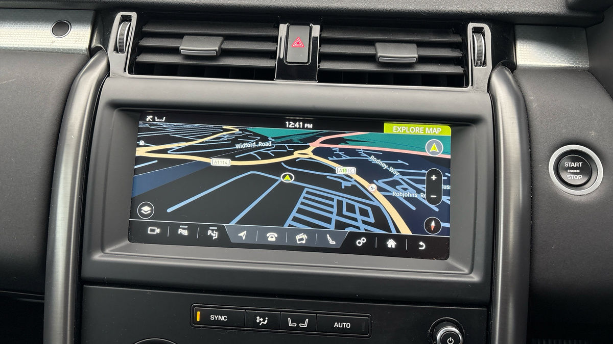 Land Rover Discovery Image 23