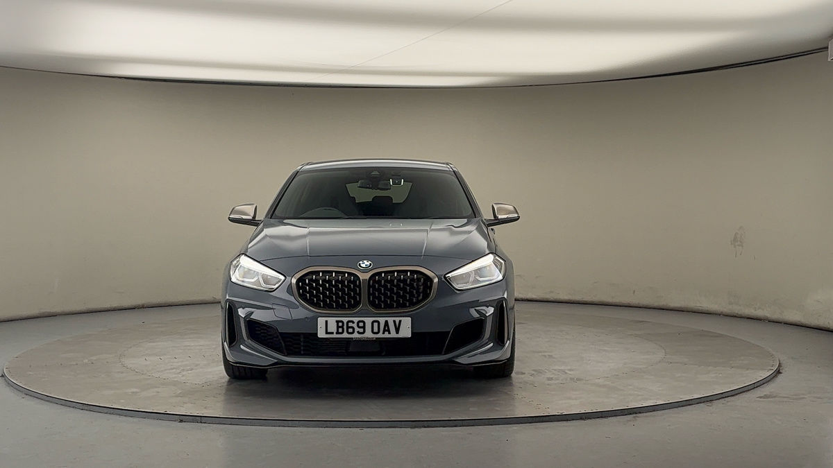 BMW 1 Series Image 3