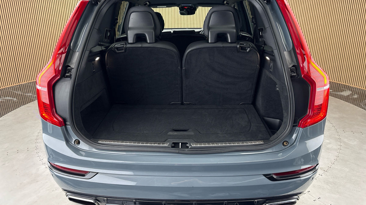 Volvo XC90 Image 11