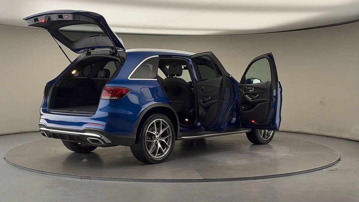 More views of Mercedes-Benz GLC