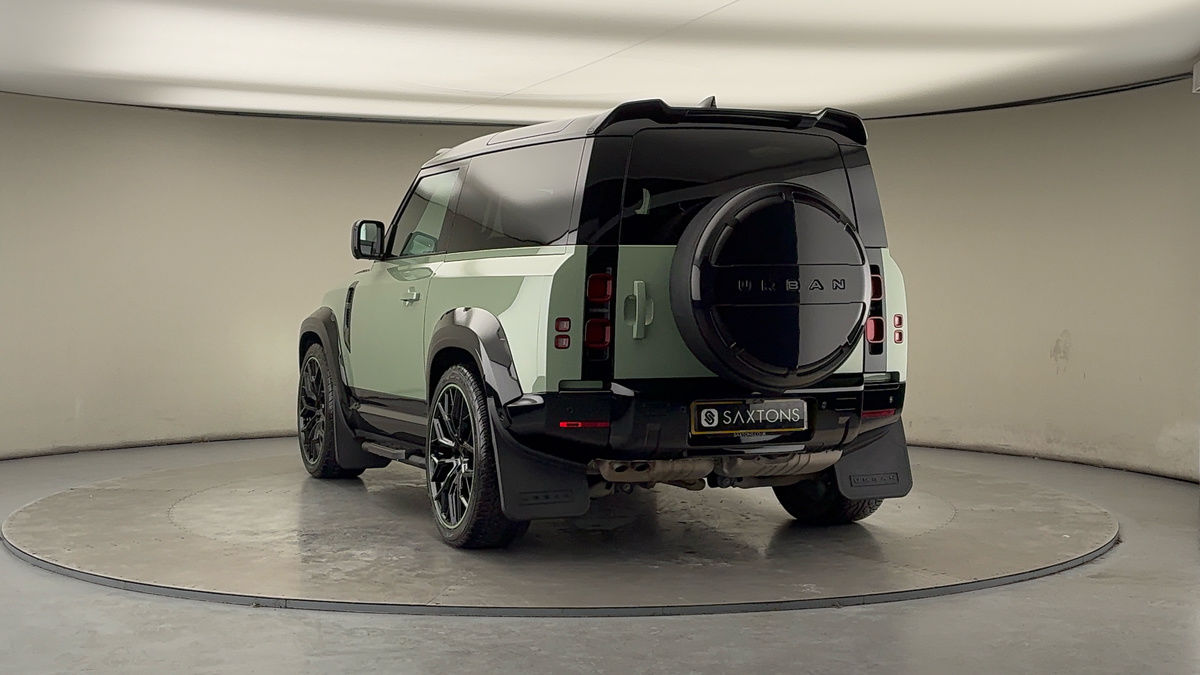 More views of Land Rover Defender 90