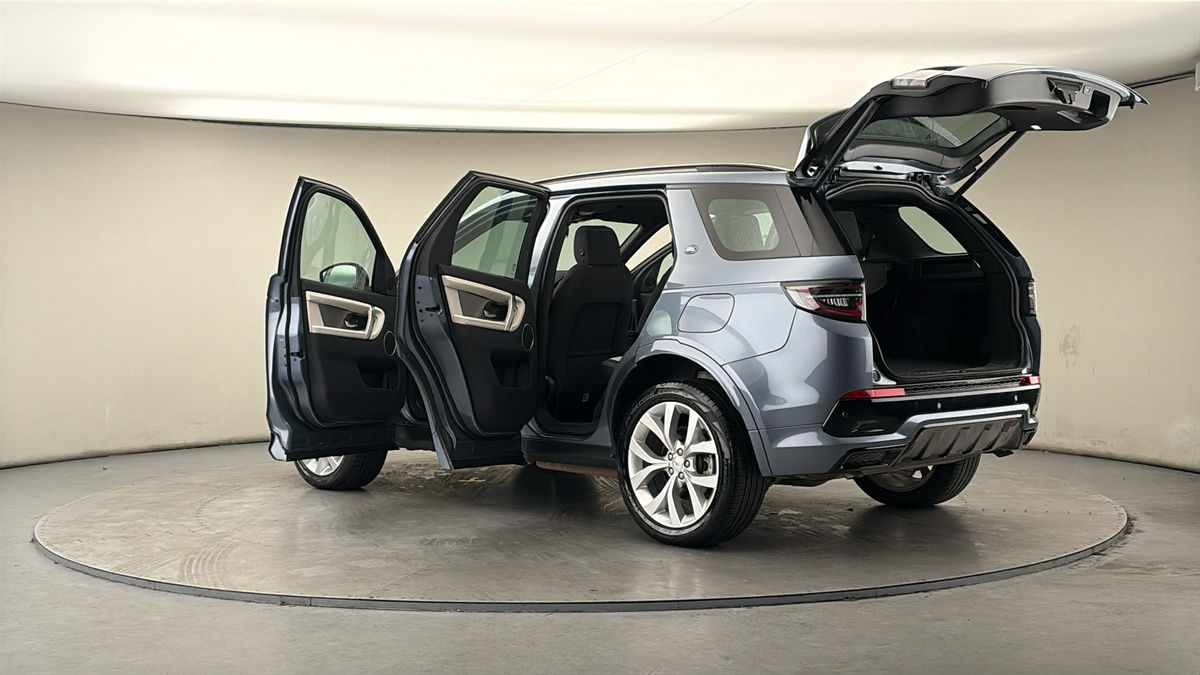 More views of Land Rover Discovery Sport