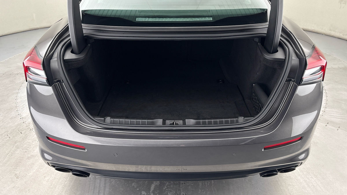 Maserati Ghibli Image 11