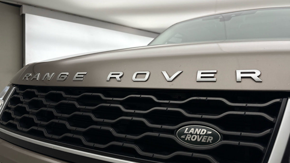 Land Rover Range Rover Sport Image 24