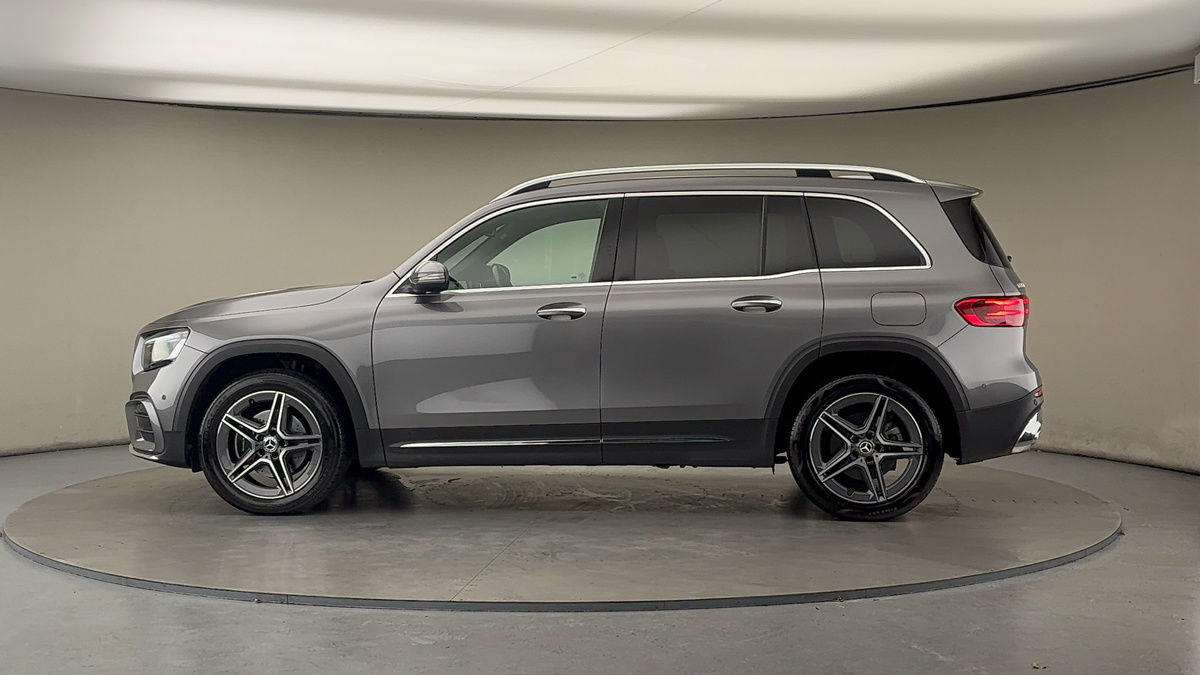 More views of Mercedes-Benz GLB