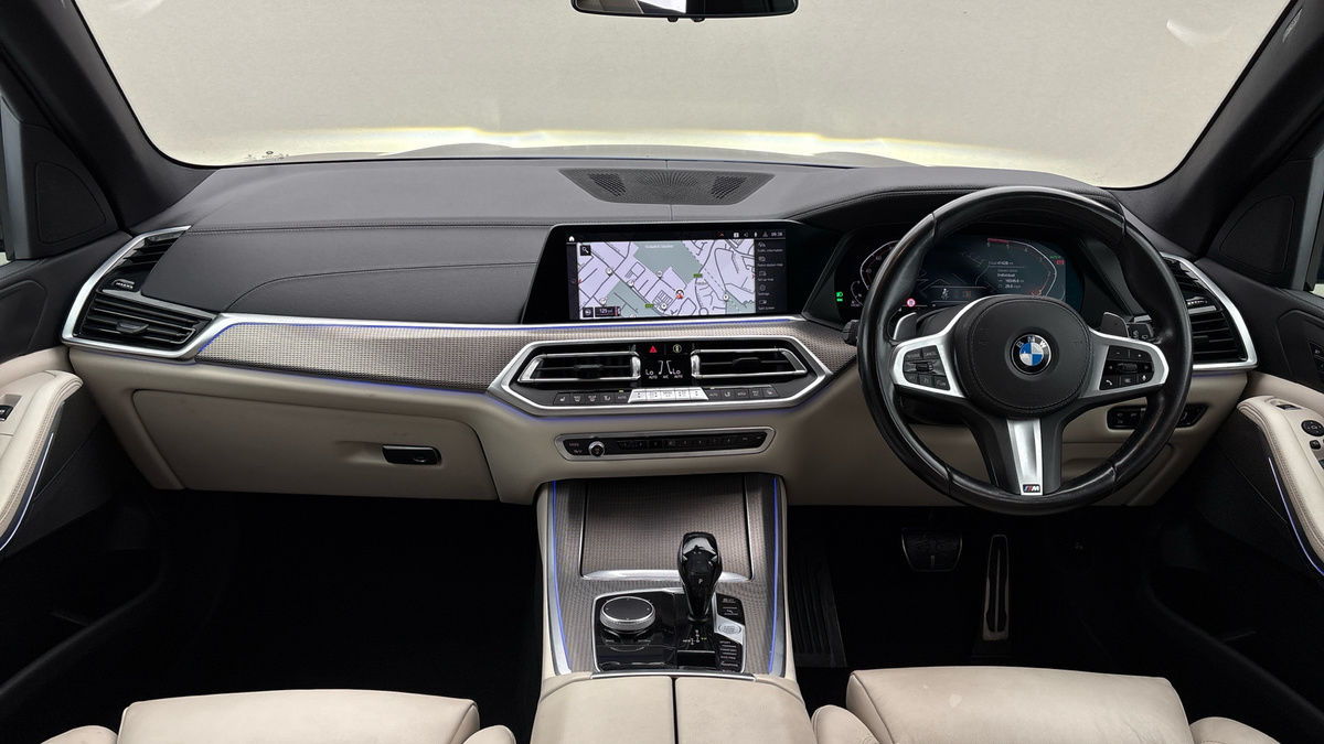 BMW X5 Image 12