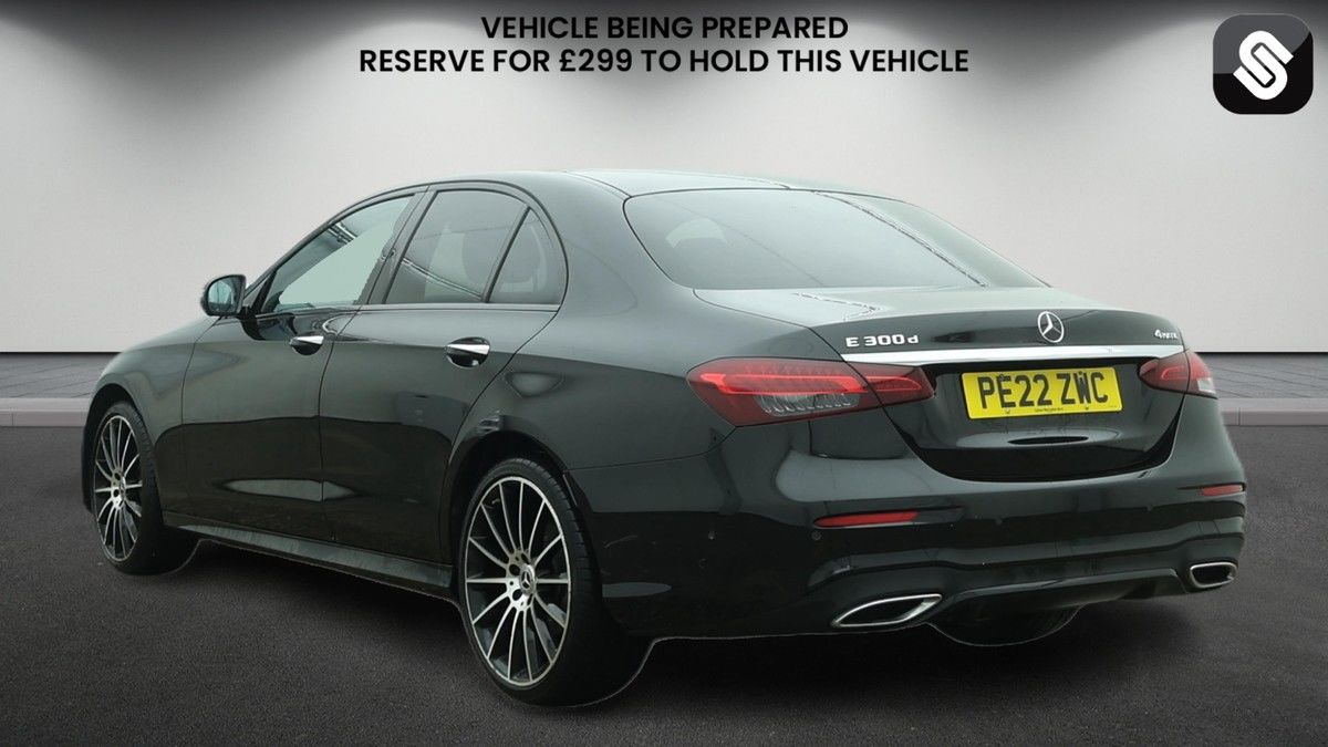 Mercedes-Benz E Class Image 3