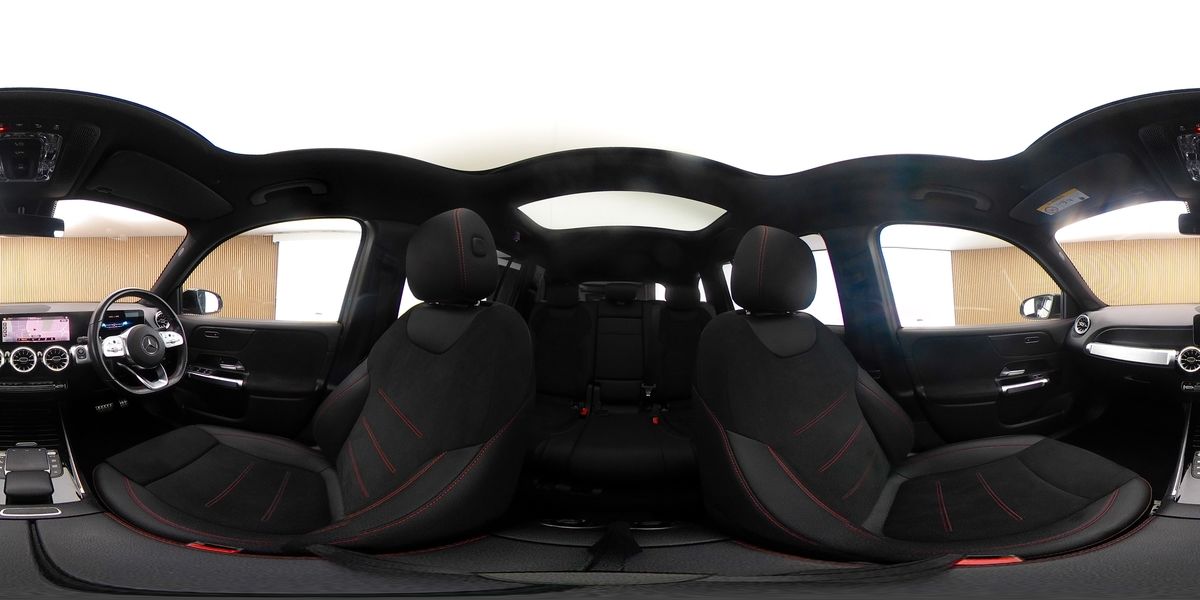More views of Mercedes-Benz GLB