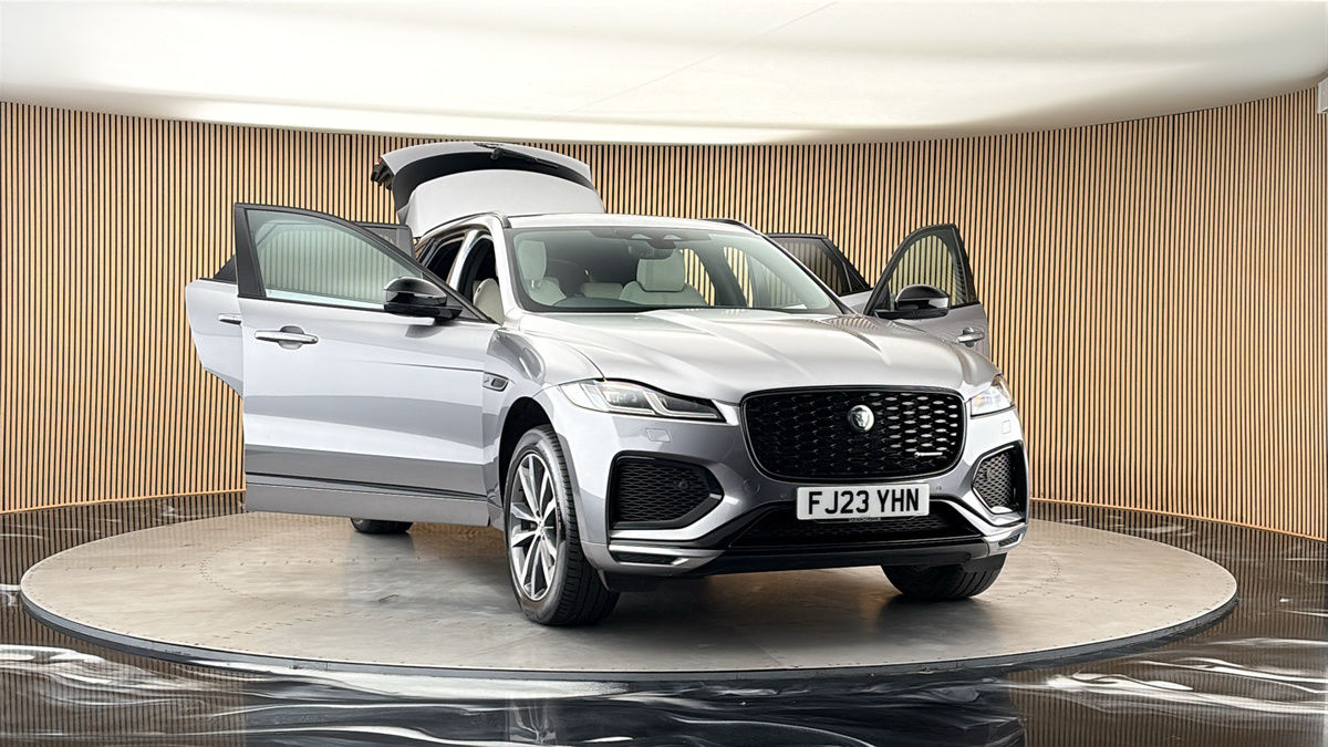 More views of Jaguar F-PACE