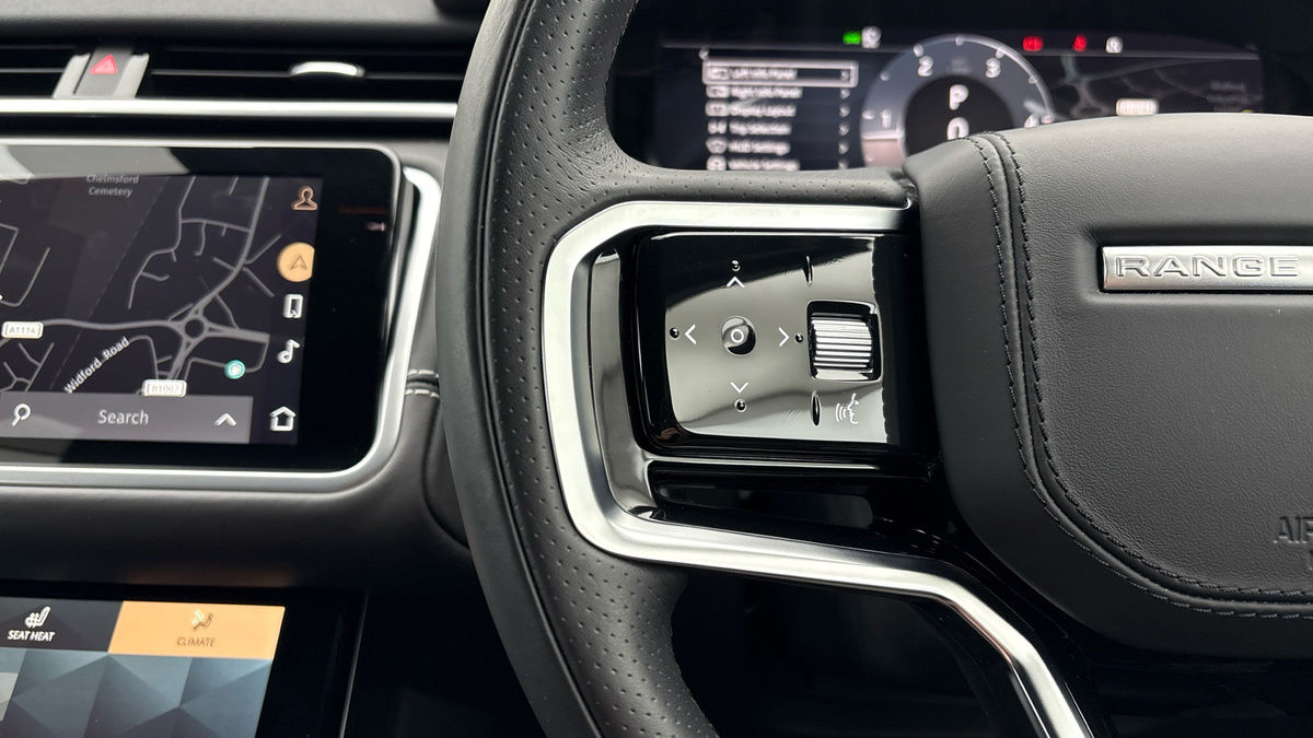 Land Rover Range Rover Velar Image 13