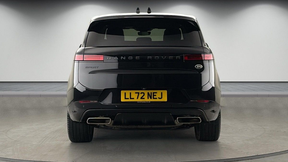 Land Rover Range Rover Sport Image 4