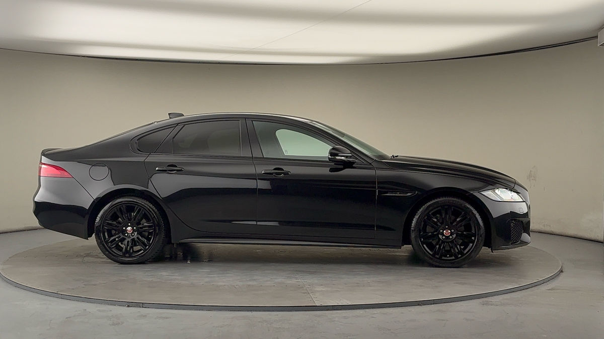 More views of Jaguar XF