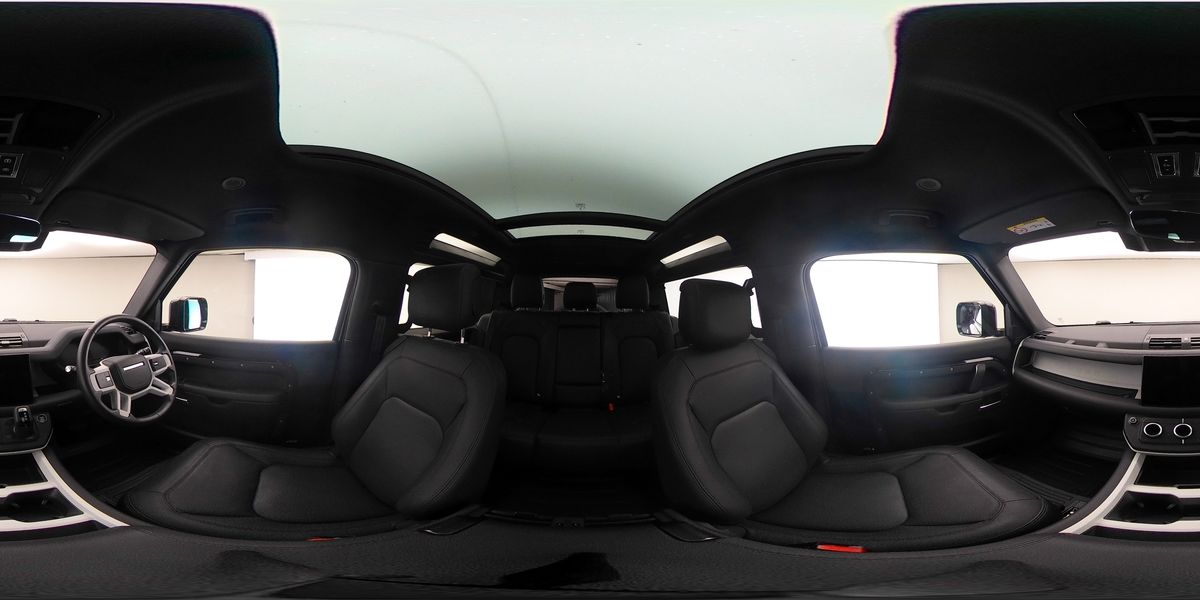 More views of Land Rover Defender 90