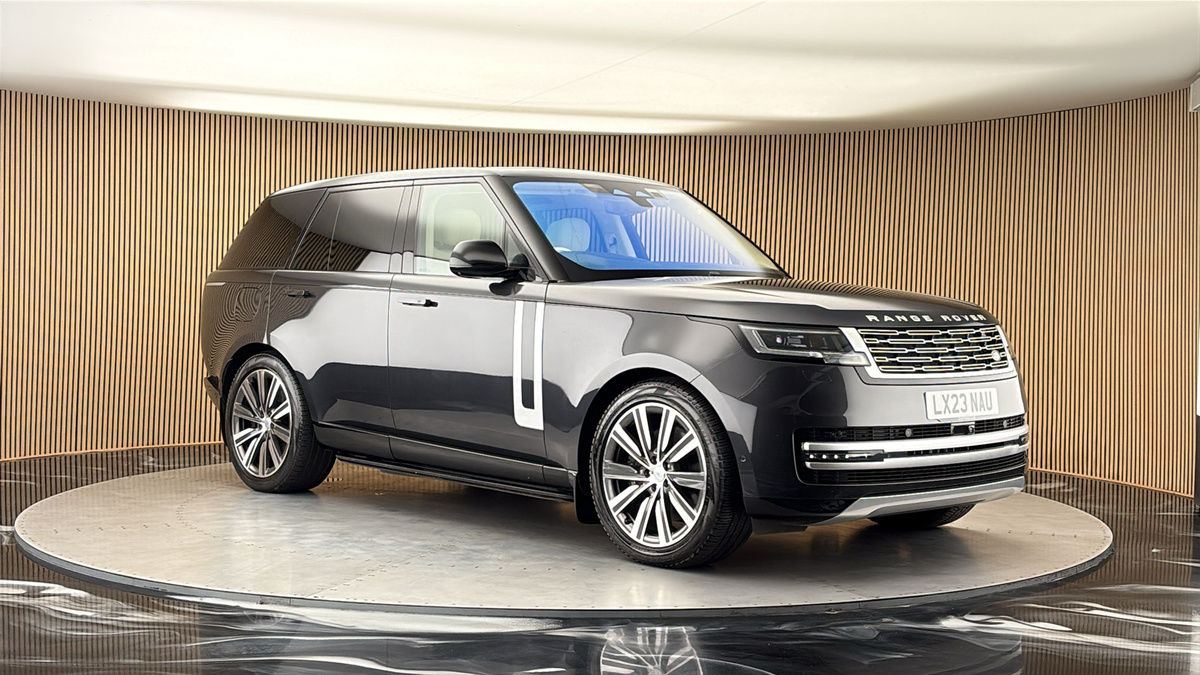 More views of Land Rover Range Rover