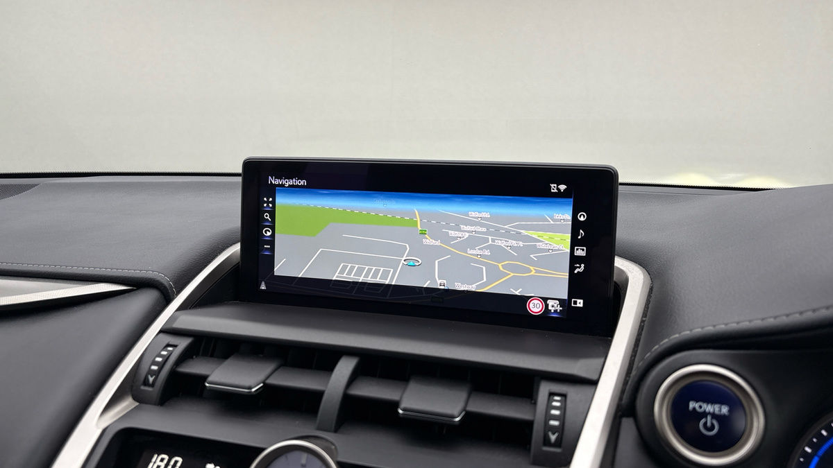 Lexus NX Image 17