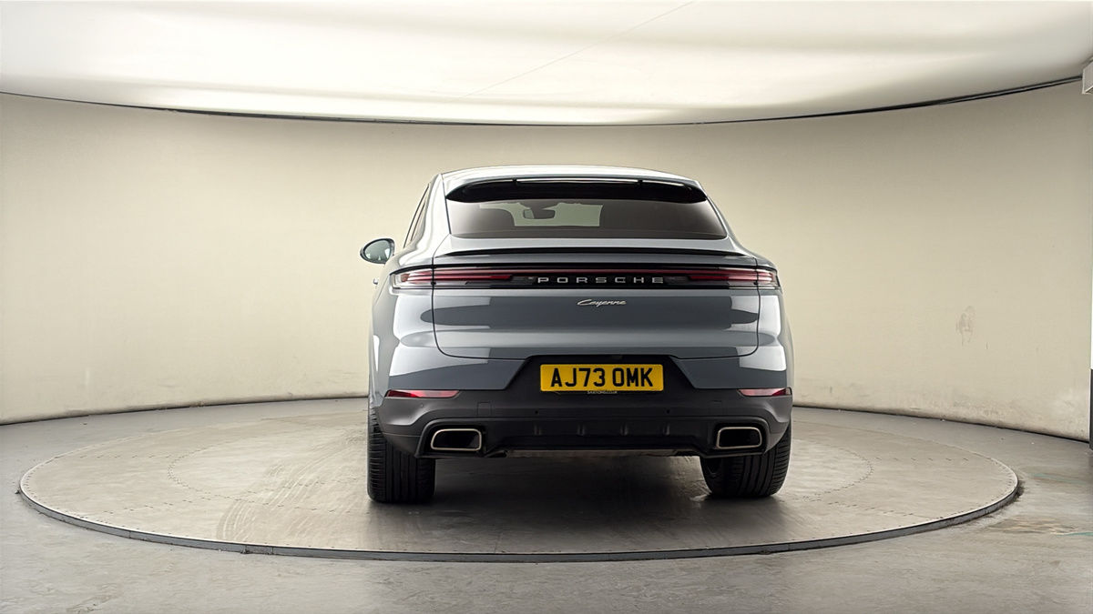 More views of Porsche Cayenne